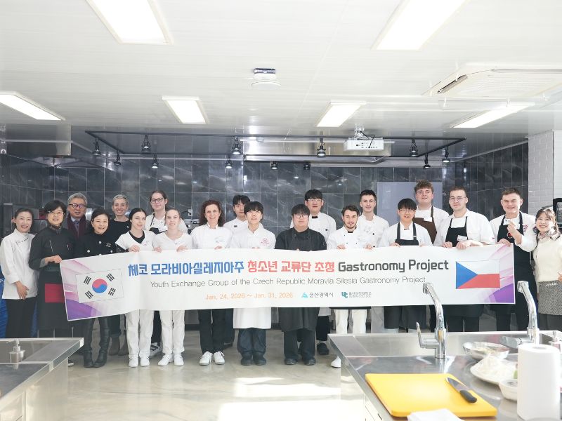 společná fotografie Ulsan