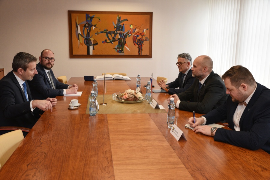 Jednání Hejtmana kraje a Maďarského velvyslance