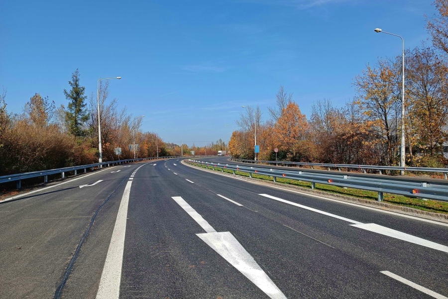 Řidiči si mohou oddechnout, Bohumínská ulice v Ostravě je zmodernizovaná