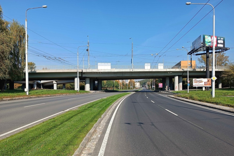 Řidiči si mohou oddechnout, Bohumínská ulice v Ostravě je zmodernizovaná