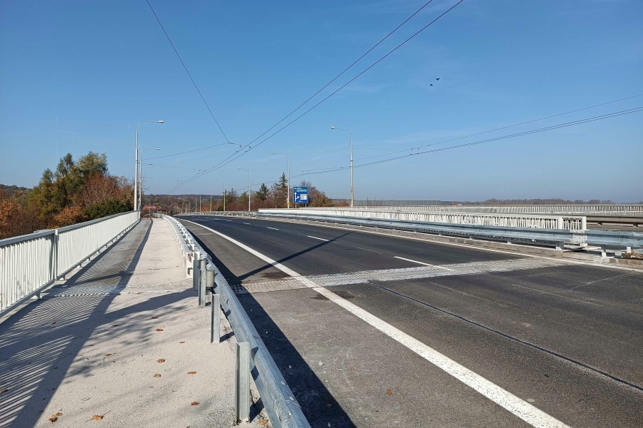Řidiči si mohou oddechnout, Bohumínská ulice v Ostravě je zmodernizovaná
