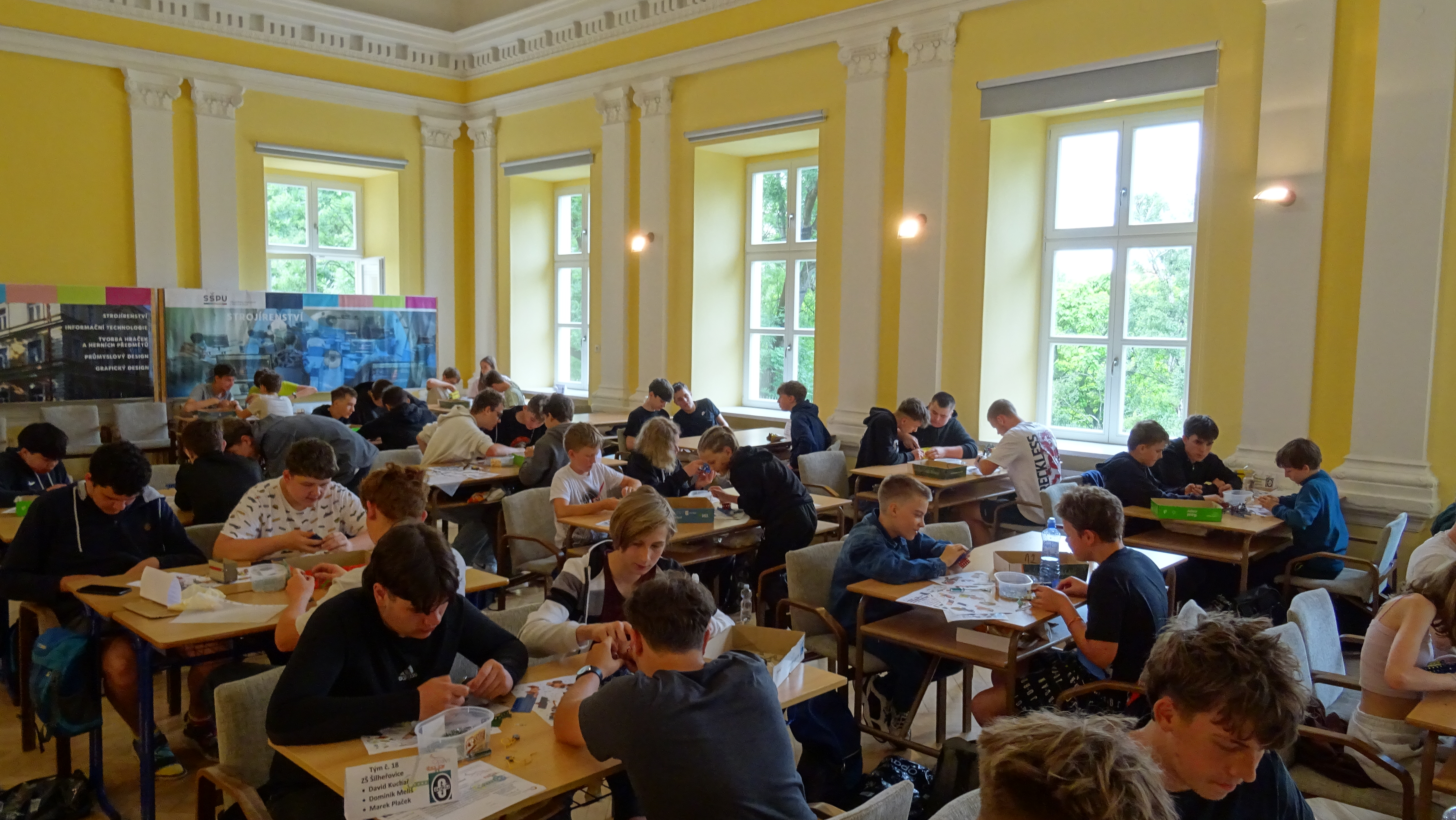 Mladí konstruktéři opět soutěžili na opavské strojce